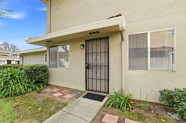 861 Wyman Way 2, San Jose, CA 95133