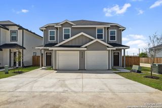8030 Dial Ike Dr Unit 11-202, Bexar Co, TX 78218