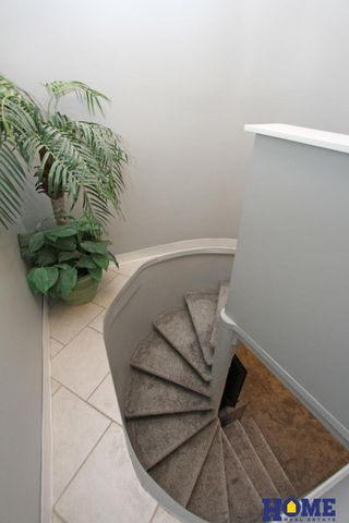 1300 Nelson Street, Lincoln, NE 68521