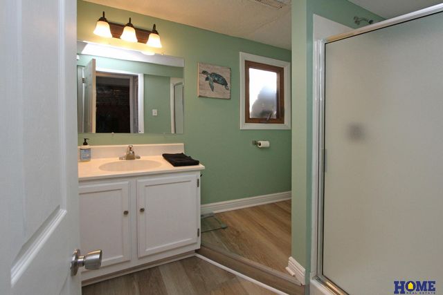 1300 Nelson Street, Lincoln, NE 68521