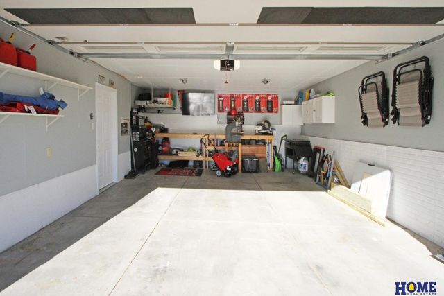 1300 Nelson Street, Lincoln, NE 68521