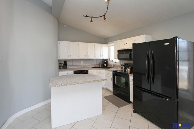 1300 Nelson Street, Lincoln, NE 68521