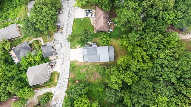 85 M Lake Shore Drive, Lake Lotawana, MO 64086