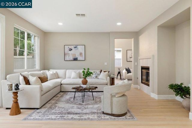 4632 Regis Dr, Tracy, CA 95377