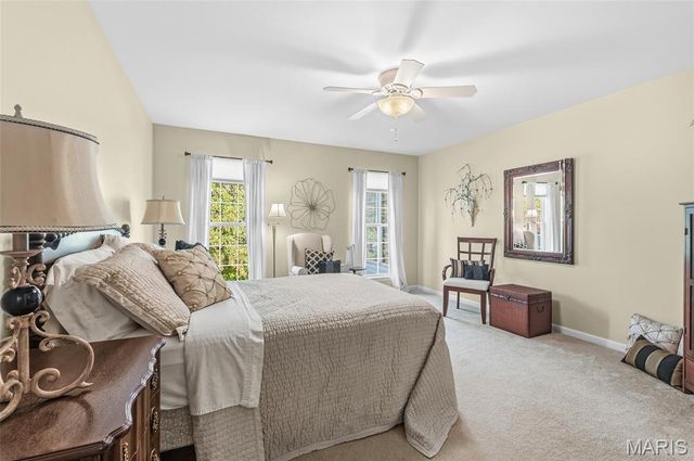 5004 Castlegate Lane, Godfrey, IL 62035