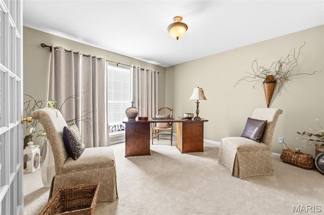 5004 Castlegate Lane, Godfrey, IL 62035