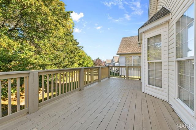 5004 Castlegate Lane, Godfrey, IL 62035