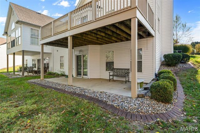 5004 Castlegate Lane, Godfrey, IL 62035