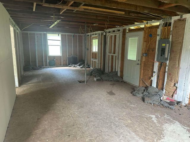 6785 N 1200, Monticello, IN 47960