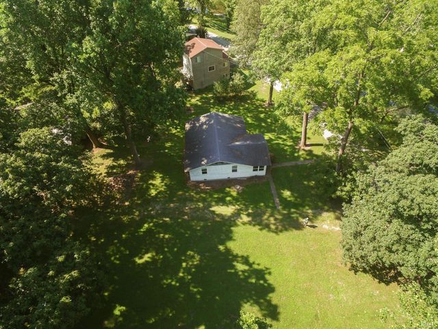 6785 N 1200, Monticello, IN 47960