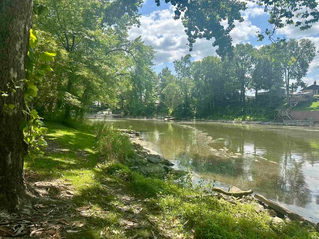 6785 N 1200, Monticello, IN 47960