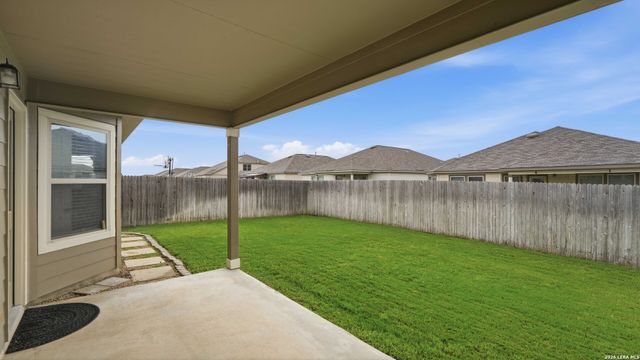 10738 Francisco Way, Converse, TX 78109