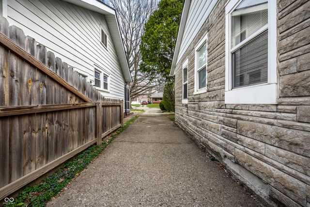 419 Berkley Road, Indianapolis, IN 46208