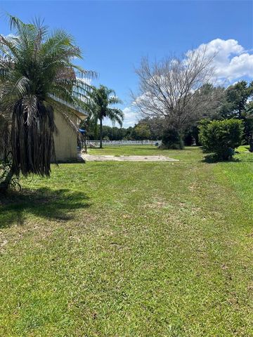 915 HILLSIDE COURT S, Winter Haven, FL 33881