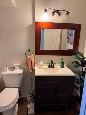 915 HILLSIDE COURT S, Winter Haven, FL 33881