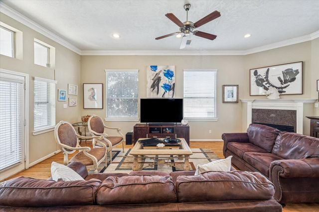 5507 Kansas Street, Houston, TX 77007