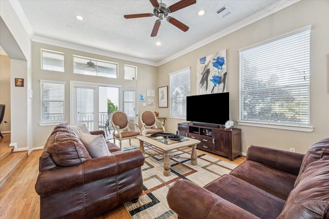 5507 Kansas Street, Houston, TX 77007