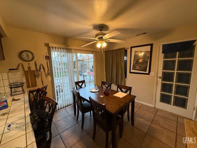 4216 Mattnick Drive, Bakersfield, CA 93313