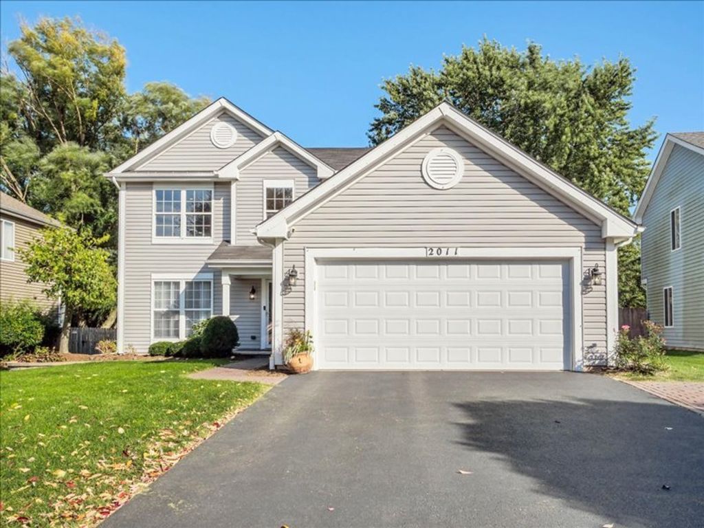 2011 Crossing Lane, Naperville, IL 60540 — exterior