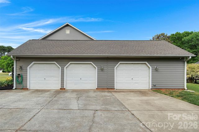 15208 Bexley Place, Mint Hill, NC 28227