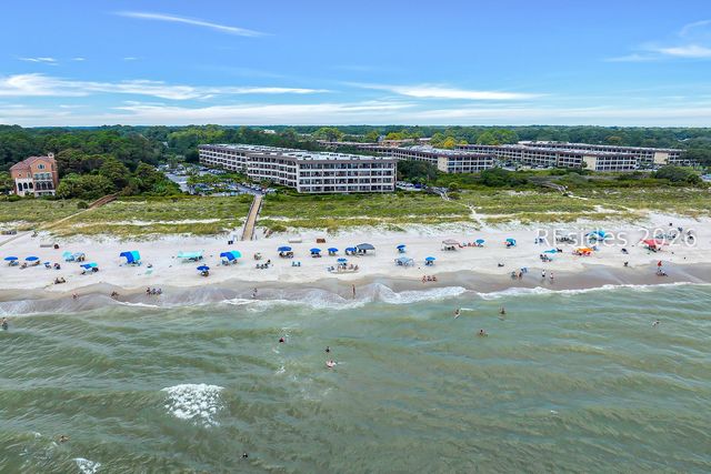 40 Folly Field Road 104, Hilton Head Island, SC 29928