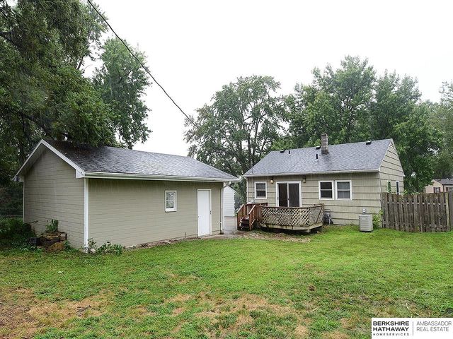 709 N 77TH Avenue, Omaha, NE 68114