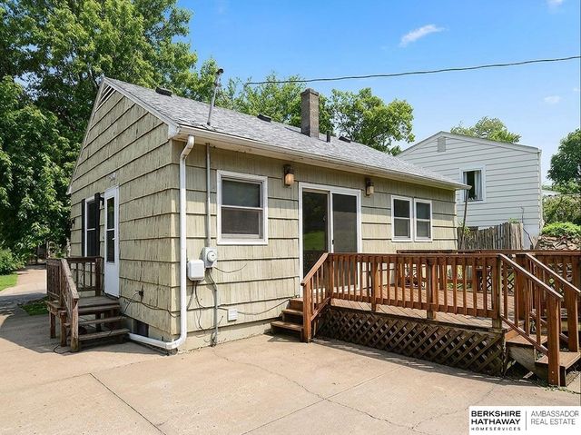 709 N 77TH Avenue, Omaha, NE 68114