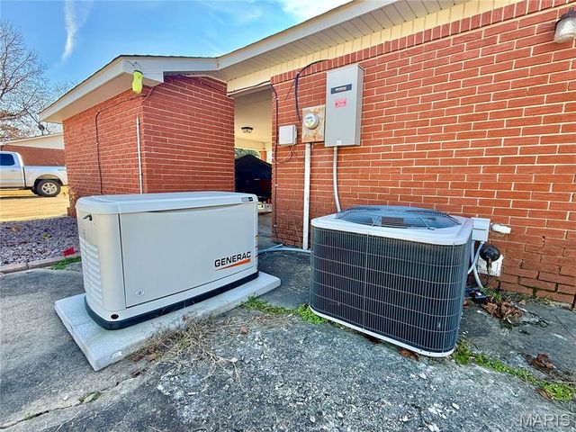 15263 County Road 604, Dexter, MO 63841