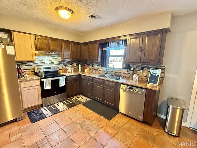 15263 County Road 604, Dexter, MO 63841