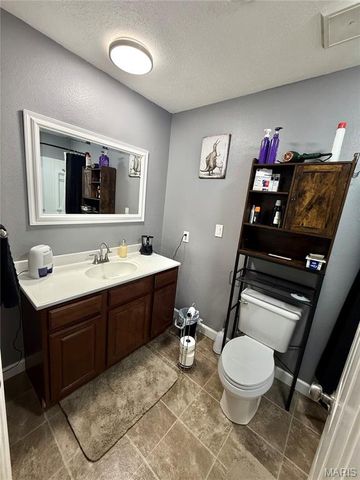 15263 County Road 604, Dexter, MO 63841