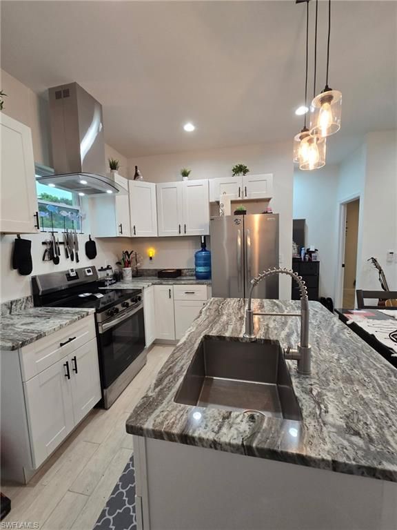 23041 Roundtree AVE, ALVA, FL 33920 — photo 3