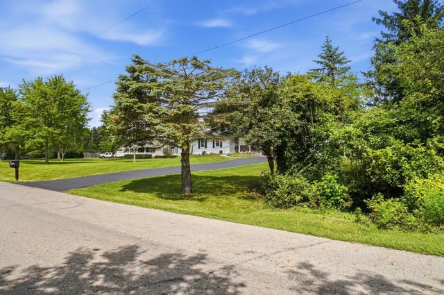 10725 Thrailkill Road, Orient, OH 43146