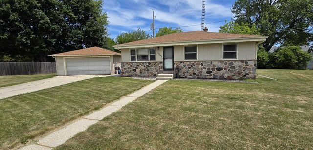 1709 Mercury CIRCLE, Racine, WI 53404