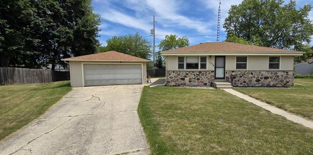1709 Mercury CIRCLE, Racine, WI 53404