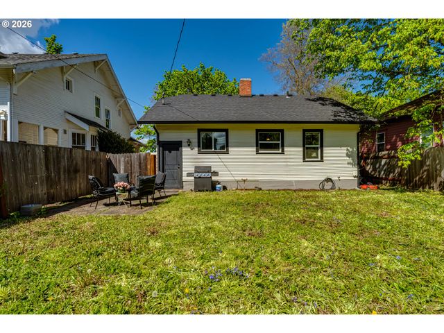 570 W 8TH Ave, Eugene, OR 97401