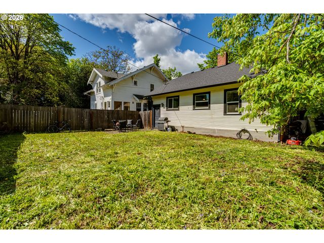 570 W 8TH Ave, Eugene, OR 97401