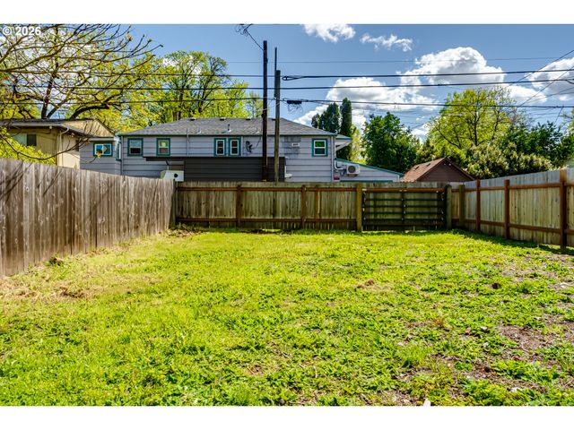 570 W 8TH Ave, Eugene, OR 97401