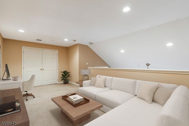 110 Barrister Dr 110, Butler Boro, NJ 07405