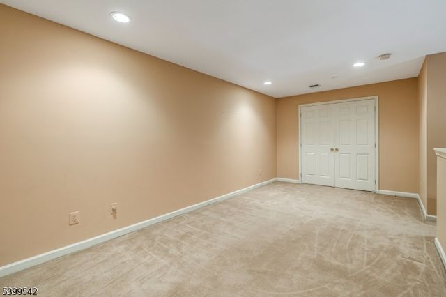 110 Barrister Dr 110, Butler Boro, NJ 07405