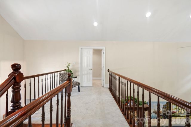 1121 Hillshire Meadow Drive, Matthews, NC 28105