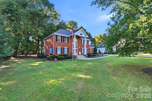 1121 Hillshire Meadow Drive, Matthews, NC 28105