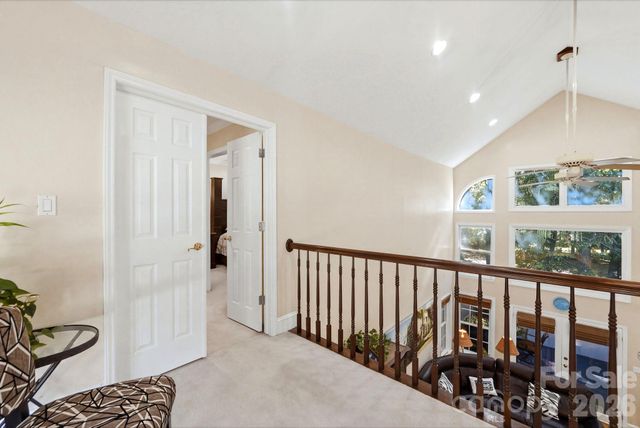 1121 Hillshire Meadow Drive, Matthews, NC 28105