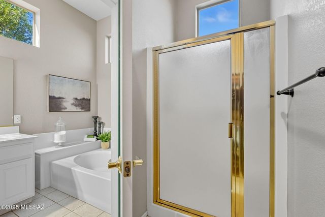 13853 N Lobelia Way, Oro Valley, AZ 85755