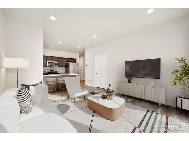 3358 Picasso Dr, Loveland, CO 80538