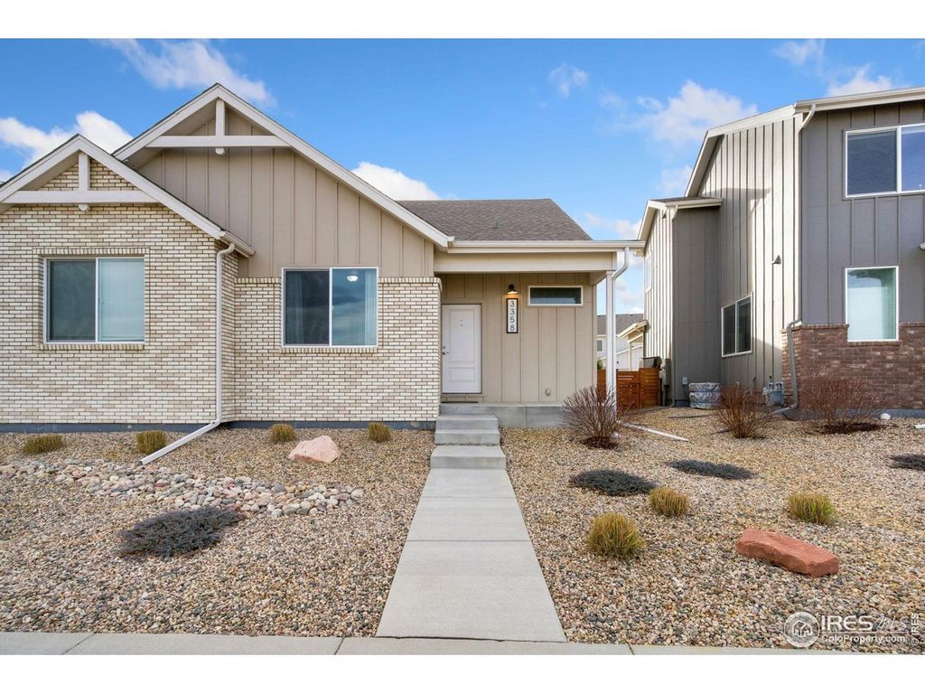 3358 Picasso Dr, Loveland, CO 80538