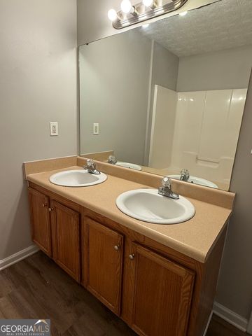 6132 Ruth Street SW, Covington, GA 30014