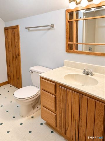 17 East Bucks Rock Road, New Milford, CT 06776