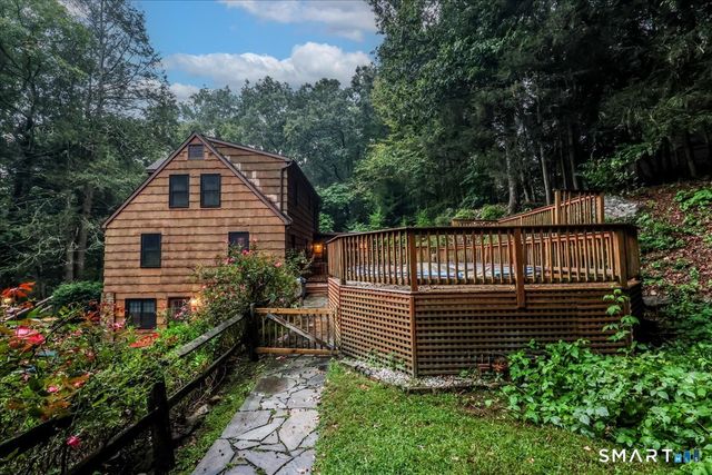 17 East Bucks Rock Road, New Milford, CT 06776
