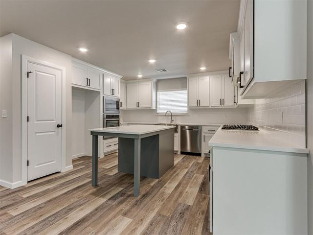 2324 Parkland Way, Norman, OK 73069