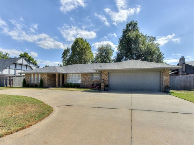 2324 Parkland Way, Norman, OK 73069